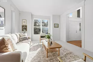 6725 SW Sean Michael Pl, Portland, OR 97225 - Photo 7