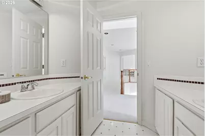 6725 SW Sean Michael Pl, Portland, OR 97225 - Photo 37