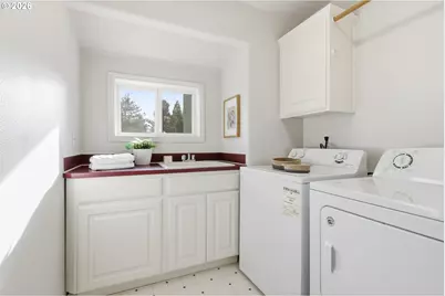 6725 SW Sean Michael Pl, Portland, OR 97225 - Photo 33