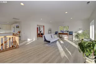 4911 NW 122nd St, Vancouver, WA 98685 - Photo 11