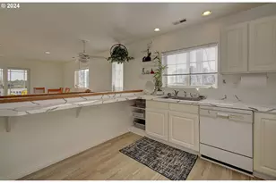 4911 NW 122nd St, Vancouver, WA 98685 - Photo 19