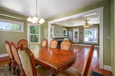 332 24th St NE, Salem, OR 97301 - Photo 17