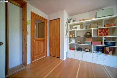 1052 W 10th Ave, Eugene, OR 97402 - Photo 43