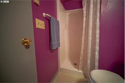 1052 W 10th Ave, Eugene, OR 97402 - Photo 37