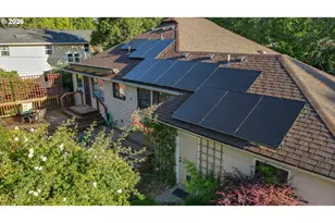 1052 W 10th Ave, Eugene, OR 97402 - Photo 3