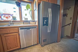 1052 W 10th Ave, Eugene, OR 97402 - Photo 23