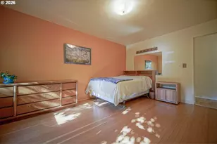 1052 W 10th Ave, Eugene, OR 97402 - Photo 35