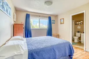 507 NW 12th St, Newport, OR 97365 - Photo 13