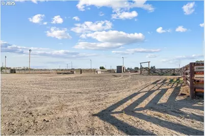 33968 E Loop Rd, Stanfield, OR 97875 - Photo 33