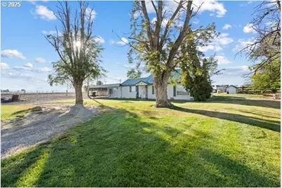 33968 E Loop Rd, Stanfield, OR 97875 - Photo 3