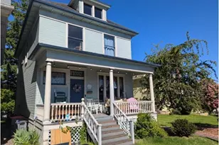 659 15th St, Astoria, OR 97103 - Photo 1