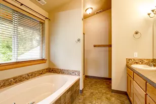 1002 NW 189th St, Ridgefield, WA 98642 - Photo 17
