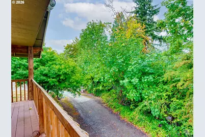 1002 NW 189th St, Ridgefield, WA 98642 - Photo 5
