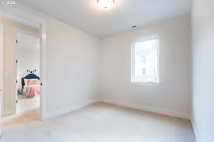 16257 NW Holman Wy, Portland, OR 97229 - Photo 11