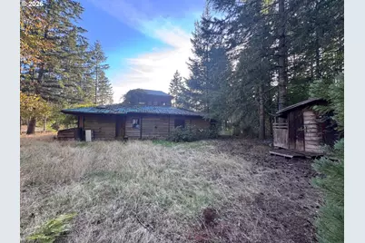 24572 Paradise Dr, Junction City, OR 97448 - Photo 5