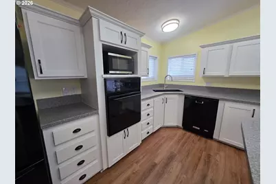 1301 Settlers Loop, Forest Grove, OR 97116 - Photo 11