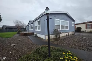 1301 Settlers Loop, Forest Grove, OR 97116 - Photo 3