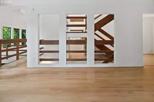 2902 SW Fairmount Blvd, Portland, OR 97239 - Photo 5