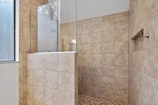 2902 SW Fairmount Blvd, Portland, OR 97239 - Photo 17