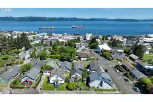 1374 Parker Pl, Astoria, OR 97103 - Photo 31