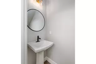 316 Sunday Dr, Creswell, OR 97426 - Photo 29