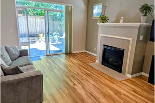 985 SE Tamango St, Hillsboro, OR 97123 - Photo 5