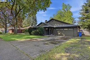 403 NE 134th Pl, Portland, OR 97230 - Photo 3