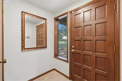 403 NE 134th Pl, Portland, OR 97230 - Photo 5