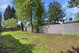 403 NE 134th Pl, Portland, OR 97230 - Photo 37