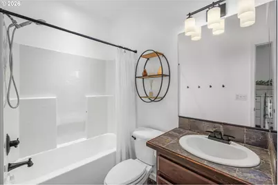 2470 NE Voyage Loop, Lincoln City, OR 97367 - Photo 19