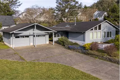 341 Combs Cir, Yachats, OR 97498 - Photo 1