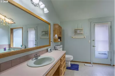 341 Combs Cir, Yachats, OR 97498 - Photo 15