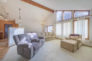 341 Combs Cir, Yachats, OR 97498 - Photo 3