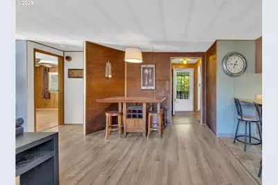 21100 NE Sandy Blvd #62, Fairview, OR 97024 - Photo 13