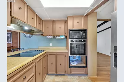 21100 NE Sandy Blvd #62, Fairview, OR 97024 - Photo 5