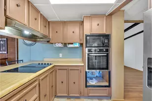 21100 NE Sandy Blvd, Fairview, OR 97024 - Photo 5