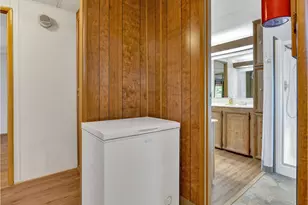 21100 NE Sandy Blvd, Fairview, OR 97024 - Photo 27