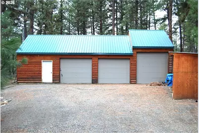 39760 Bear Gulch Rd, Sumpter, OR 97877 - Photo 13