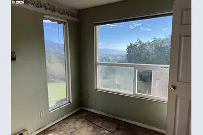 1032 Marina Heights Rd, Brookings, OR 97415 - Photo 15