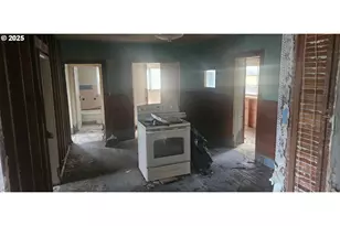 311 N 19th Ave, Kelso, WA 98626 - Photo 9