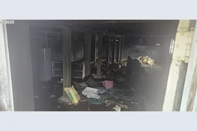 311 N 19th Ave, Kelso, WA 98626 - Photo 5