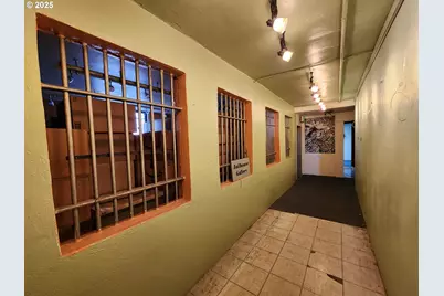 99 E 2nd St, Coquille, OR 97423 - Photo 13