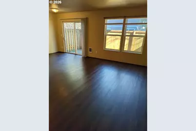 340 NW Connell Ave, Hillsboro, OR 97124 - Photo 5