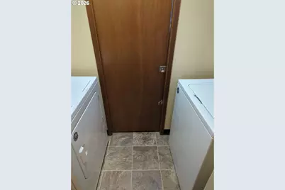 340 NW Connell Ave, Hillsboro, OR 97124 - Photo 11