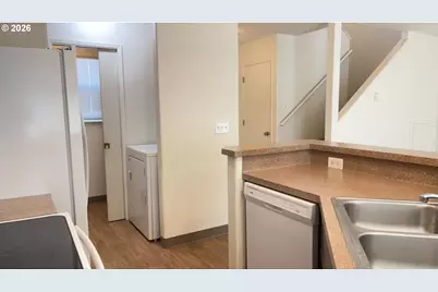 340 NW Connell Ave, Hillsboro, OR 97124 - Photo 27