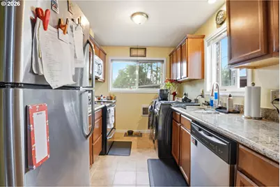 1830 NE Hogan Dr, Gresham, OR 97030 - Photo 15