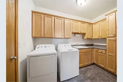 966 Lookout Rd, Castle Rock, WA 98611 - Photo 13
