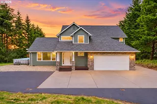966 Lookout Rd, Castle Rock, WA 98611 - Photo 1