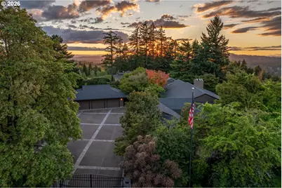 17849 Upper Cherry Ln, Lake Oswego, OR 97034 - Photo 1