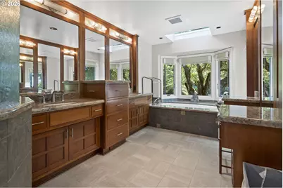 17849 Upper Cherry Ln, Lake Oswego, OR 97034 - Photo 29